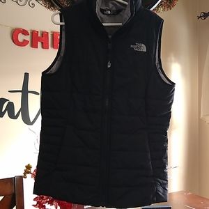 Girls north face vest
